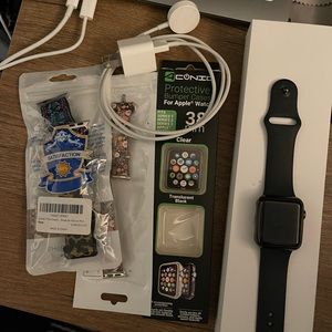 iWatch Series 3 38mm plus Accessories